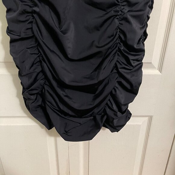 Torrid Womens Black NWT Underwire Ruched Retro Mid-Length Swim Dress 3X DD/F - Picture 7 of 12